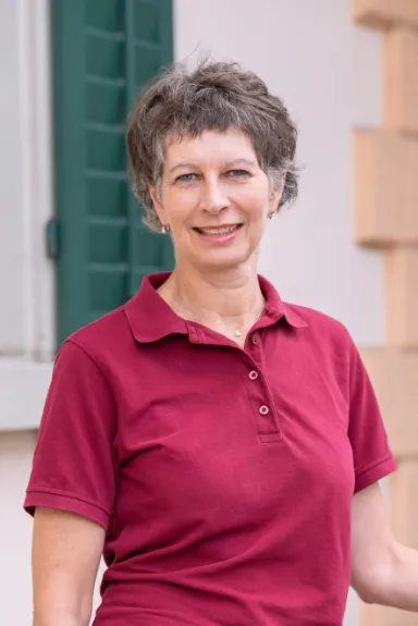 Dr. med. Karen Blumenstein